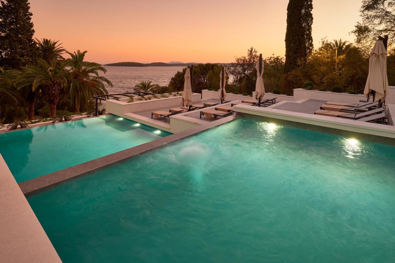 Hotel Moeesy, Blue & Green Oasis Hvar Town Exteriér fotografie